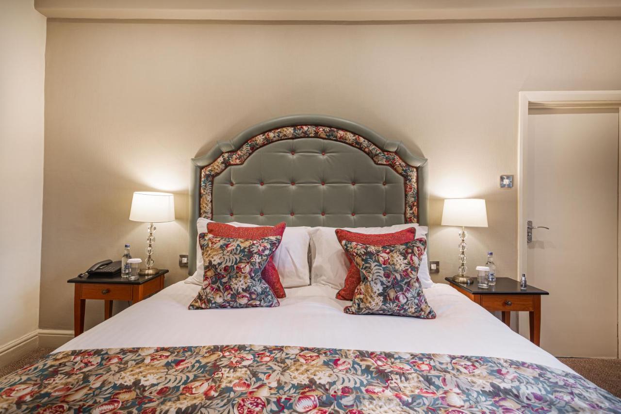 The Wynnstay Hotel, Oswestry, Shropshire Esterno foto