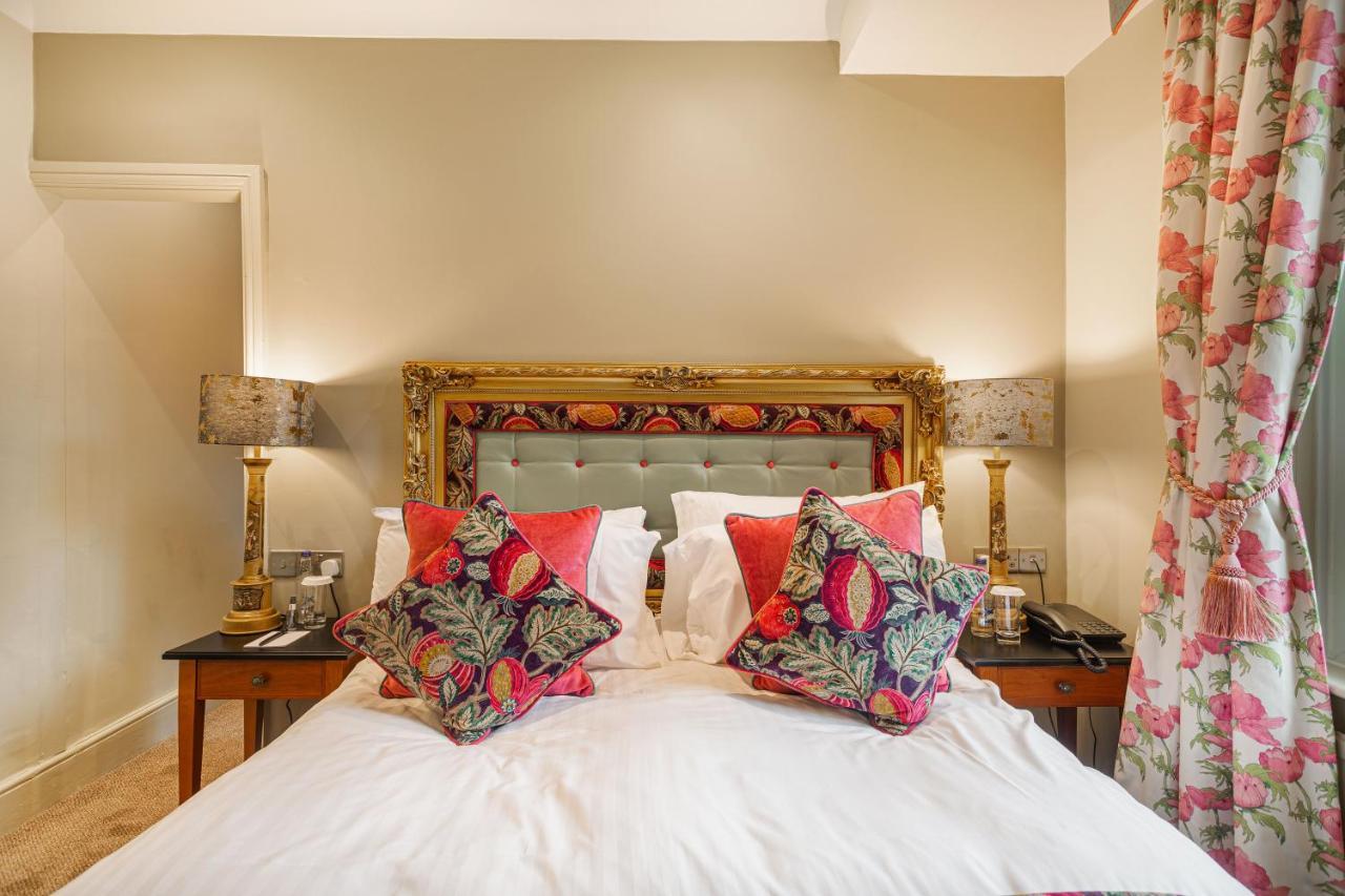 The Wynnstay Hotel, Oswestry, Shropshire Esterno foto