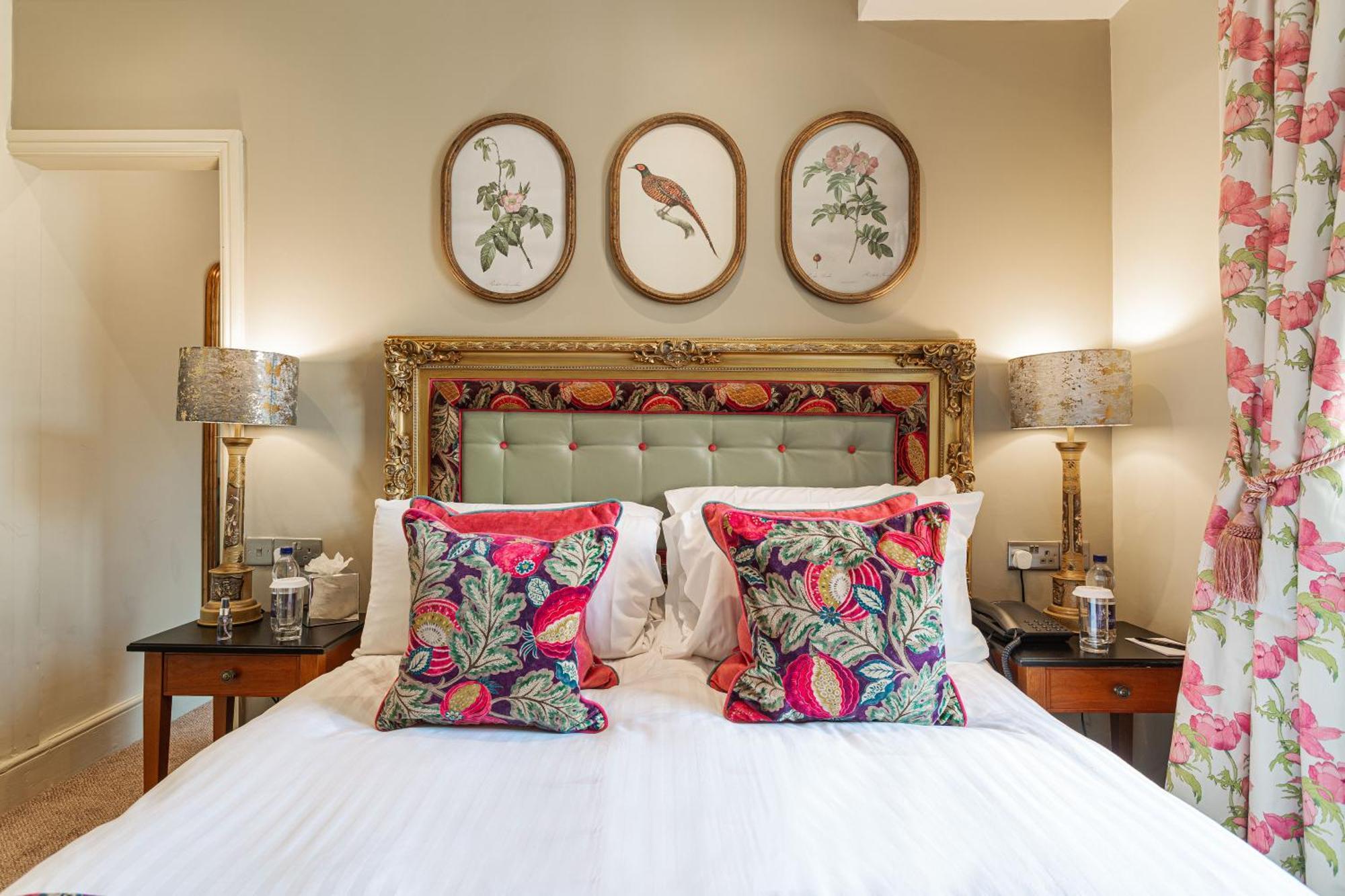 The Wynnstay Hotel, Oswestry, Shropshire Esterno foto