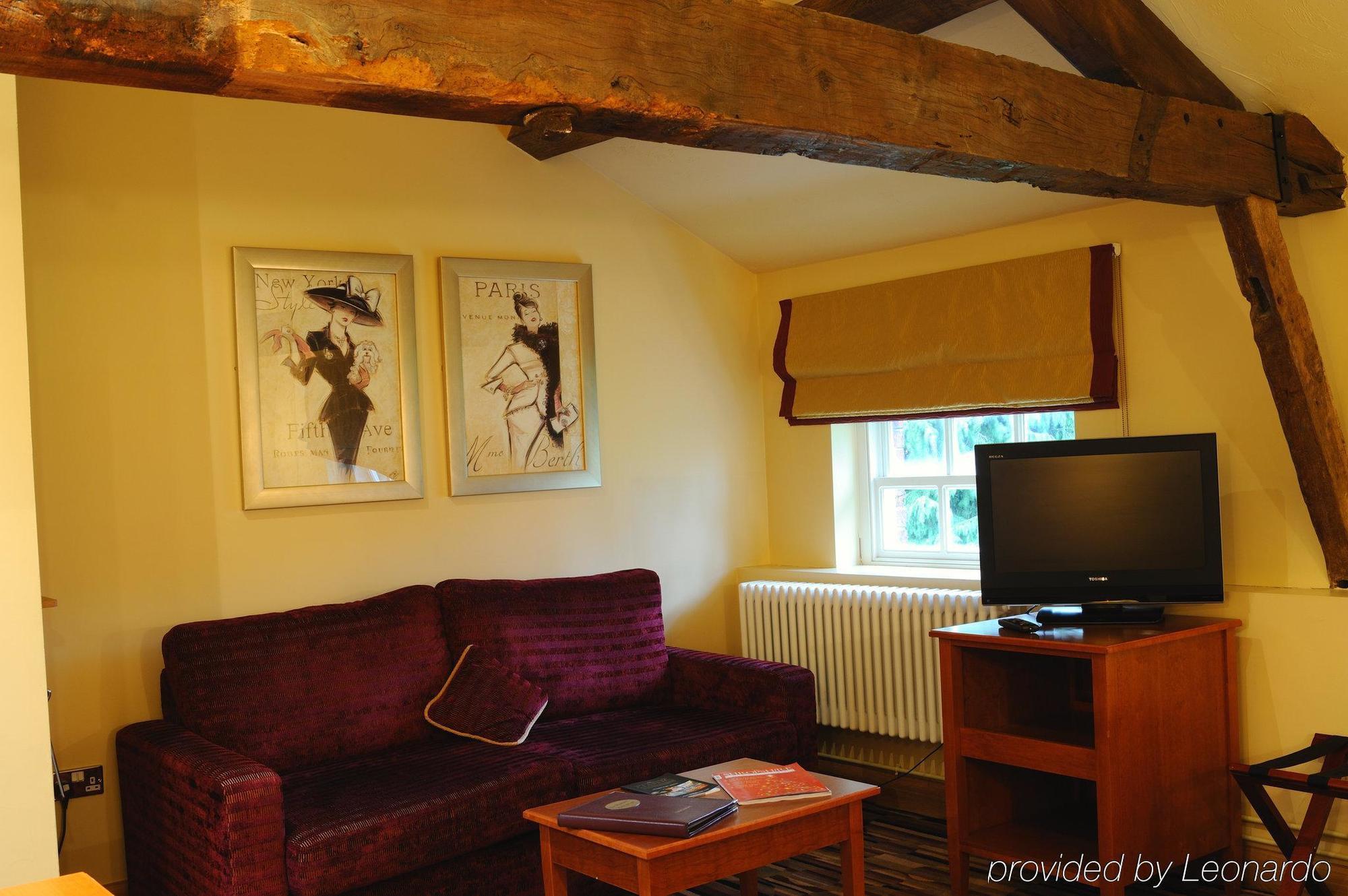 The Wynnstay Hotel, Oswestry, Shropshire Esterno foto
