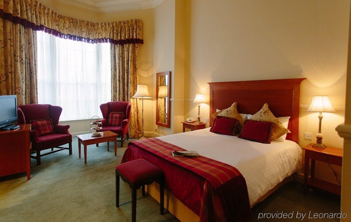 The Wynnstay Hotel, Oswestry, Shropshire Esterno foto